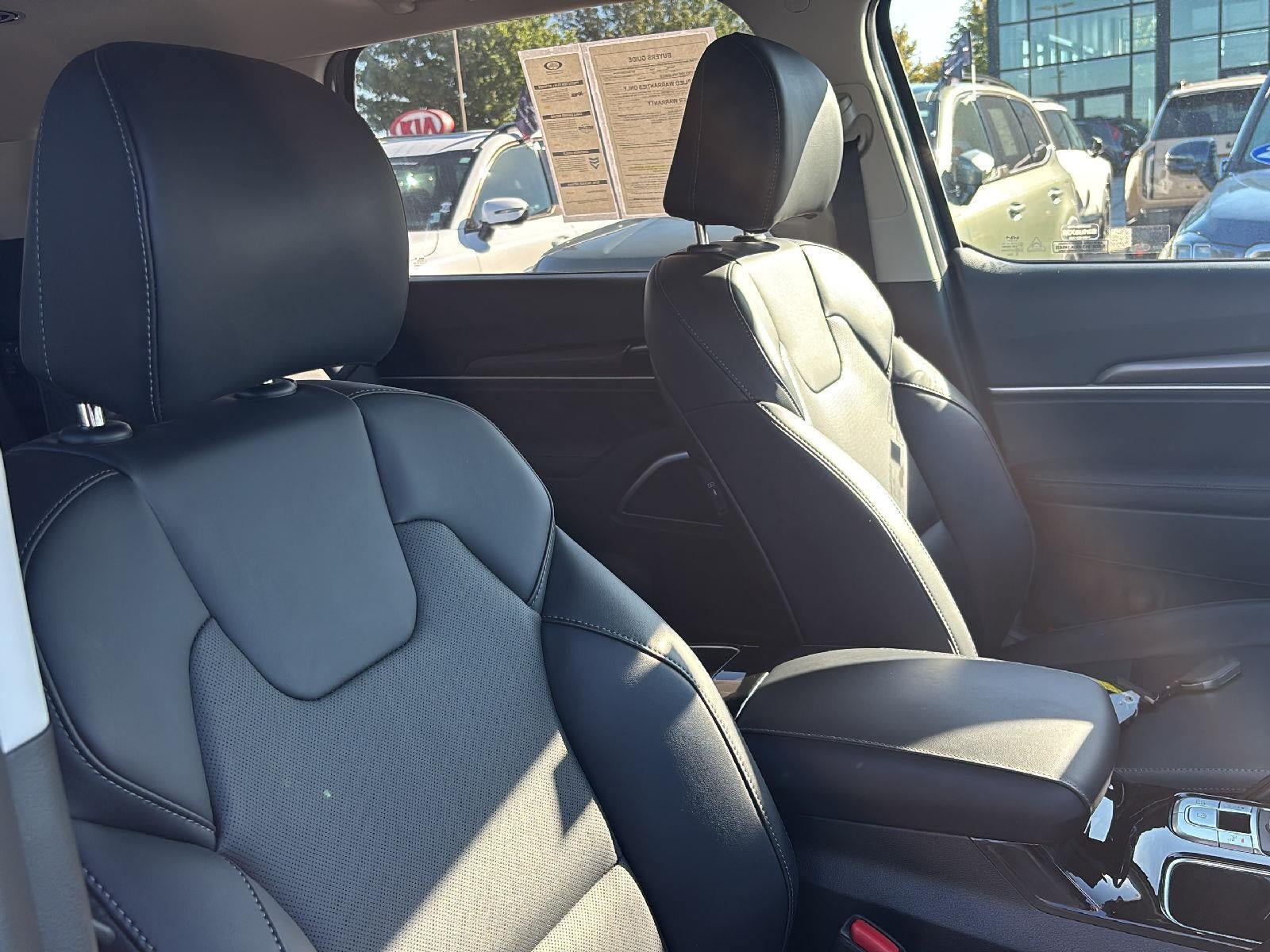 Certified 2025 Kia Telluride S FWD image 28