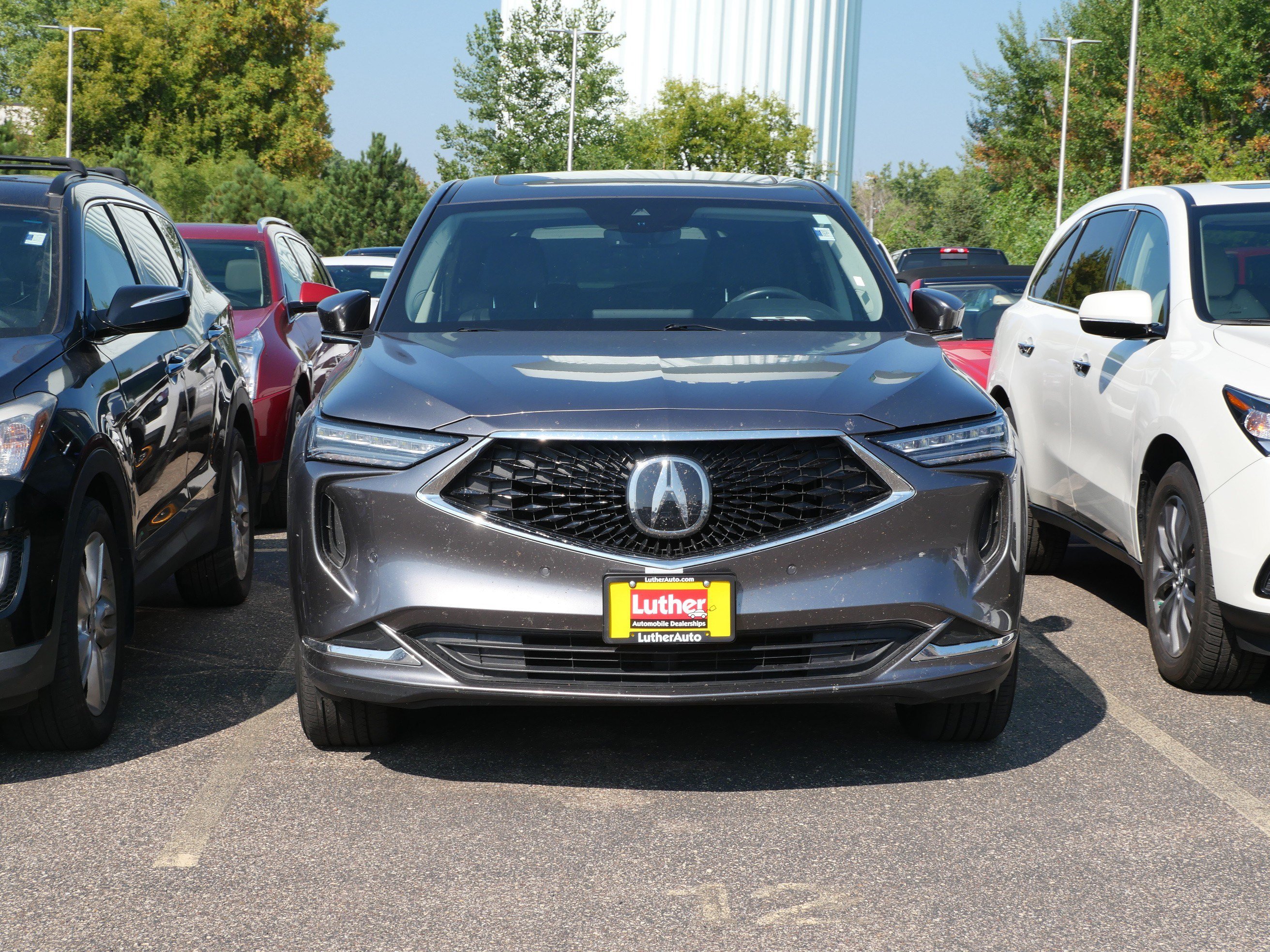 Used 2024 Acura MDX w/ Technology Package AWD/4WD image 2