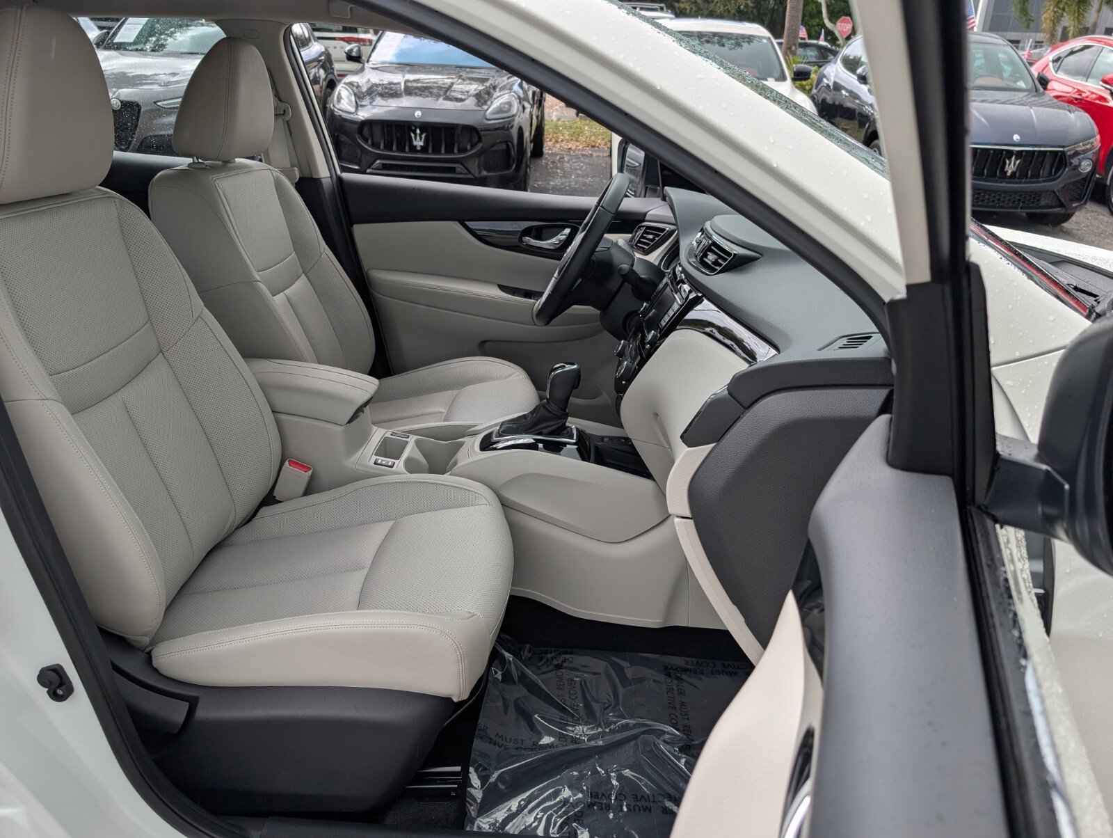 Certified 2022 Nissan Rogue Sport SL FWD image 20