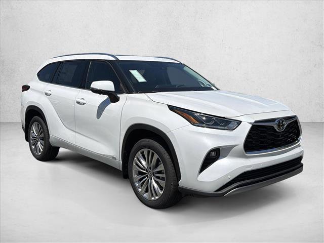 New 2026 Toyota Highlander Platinum AWD/4WD image 3