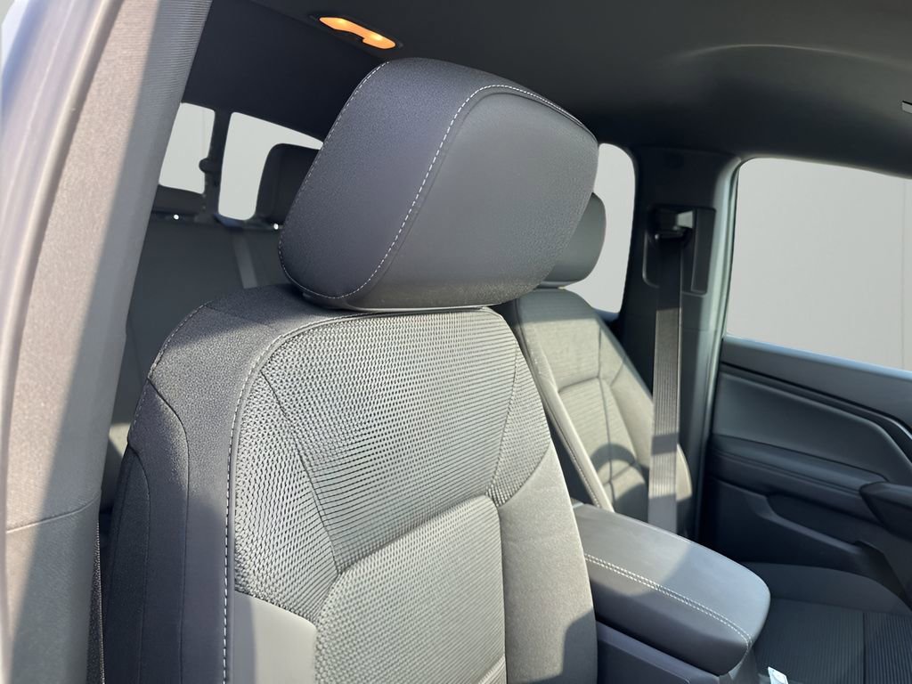 New 2026 GMC Canyon Elevation w/ Technology Package image 15