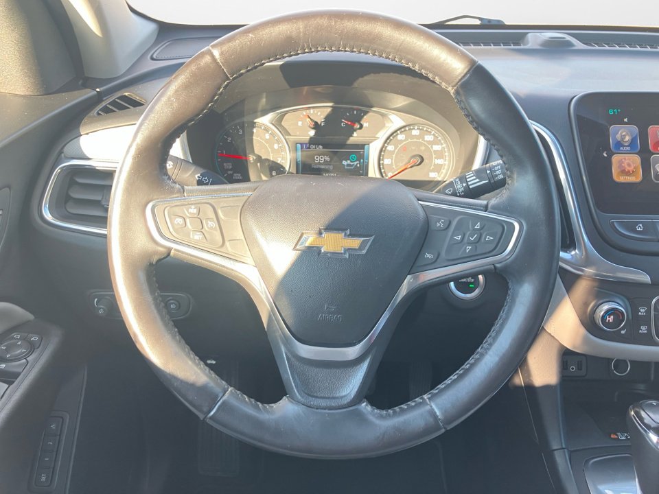 Used 2018 Chevrolet Equinox Premier image 13