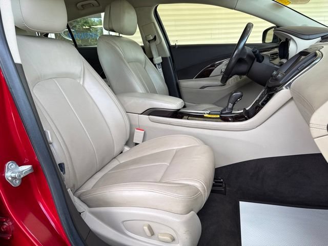 Used 2014 Buick LaCrosse Premium w/ Driver Confidence Package FWD image 24
