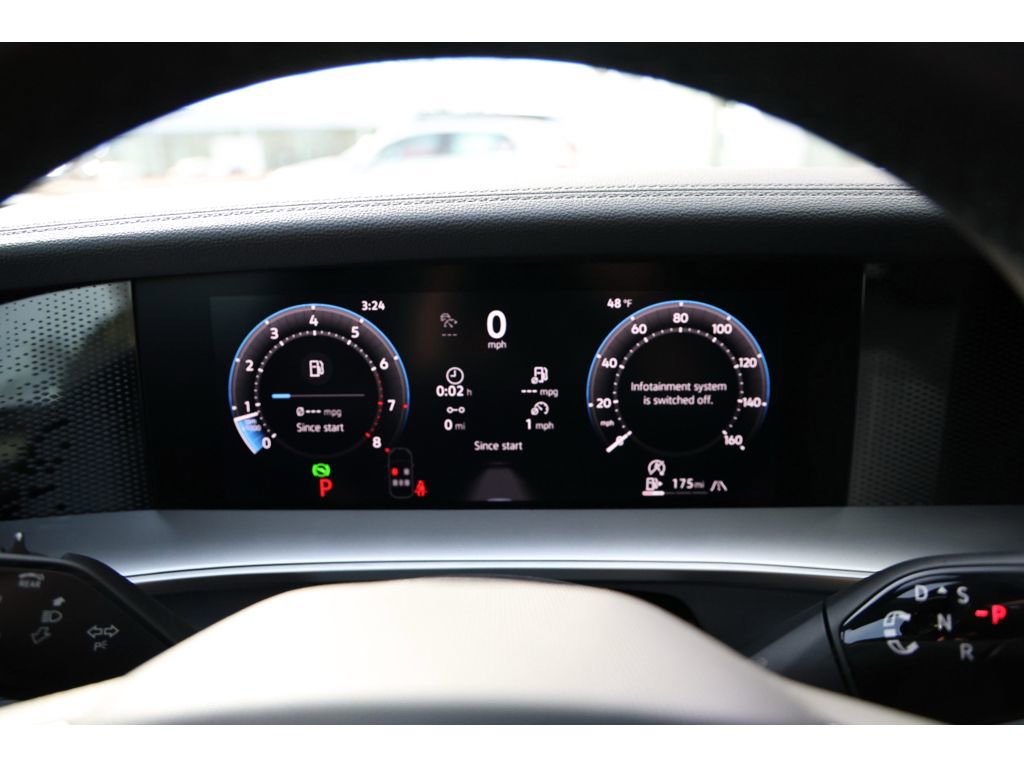 New 2026 Volkswagen Tiguan SE R-Line image 16