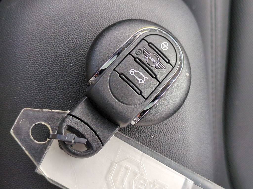 Used 2023 MINI Cooper S FWD image 22
