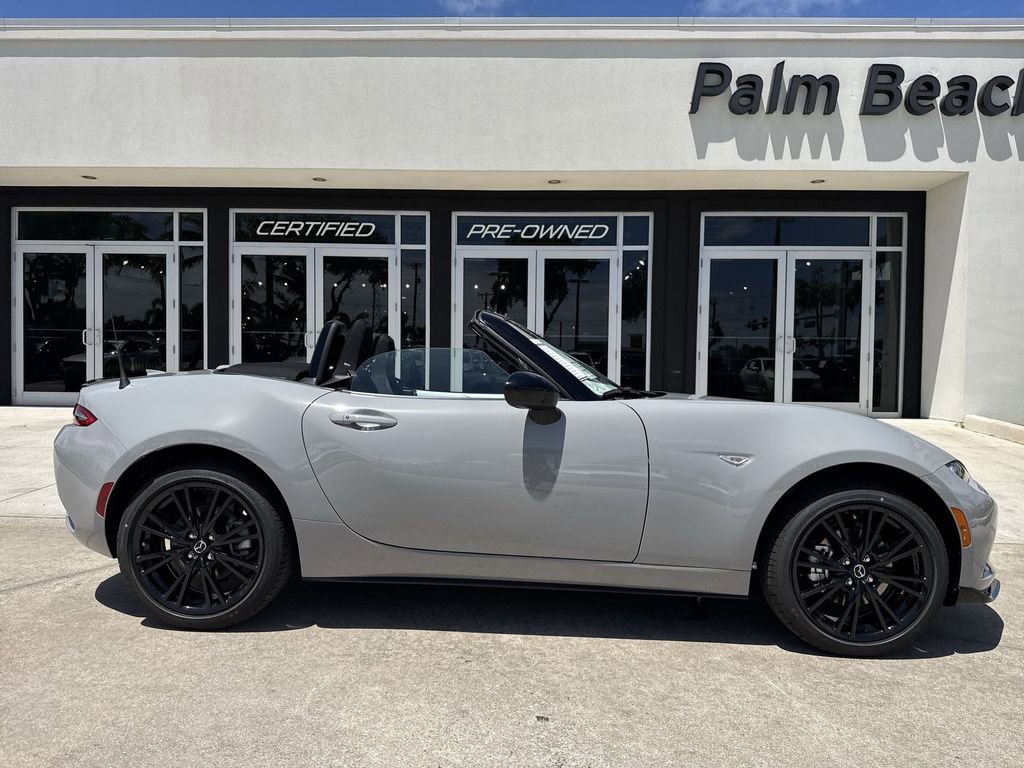 New 2026 MAZDA MX-5 Miata Club w/ Interior Package RWD image 23