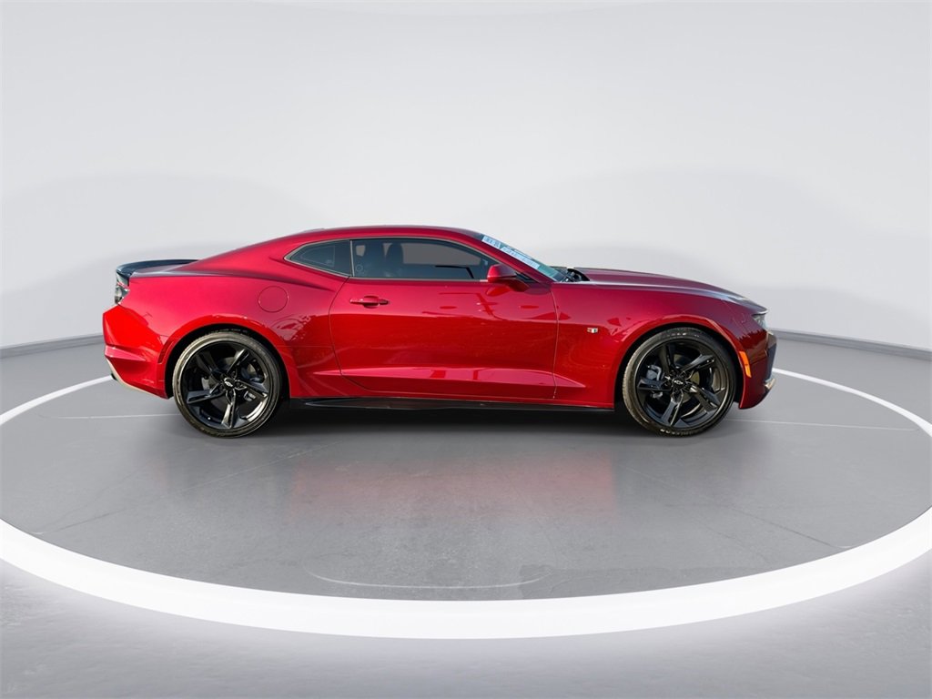 Used 2024 Chevrolet Camaro LT image 9
