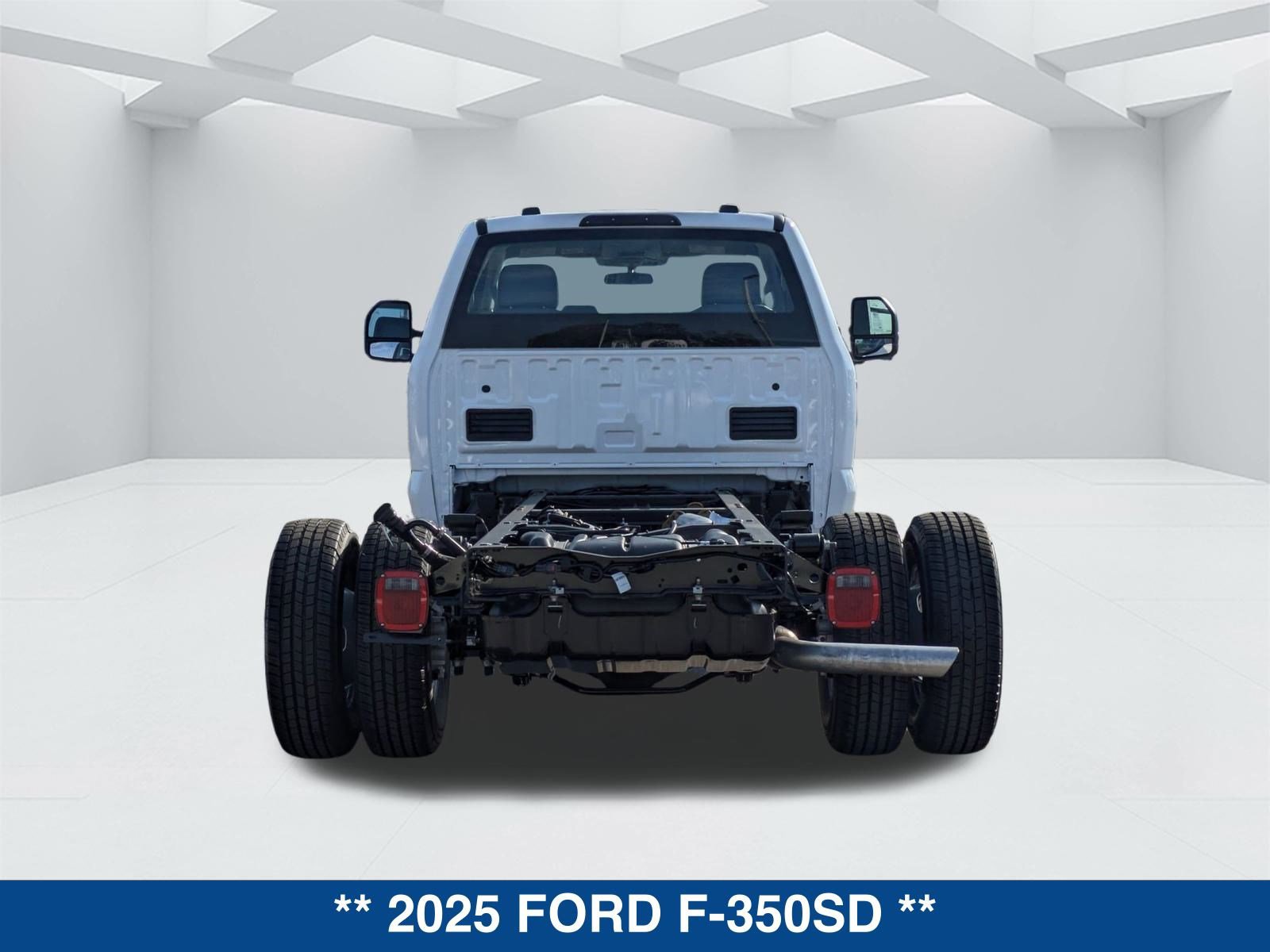 New 2025 Ford F350 XL w/ XL Chrome Package image 6