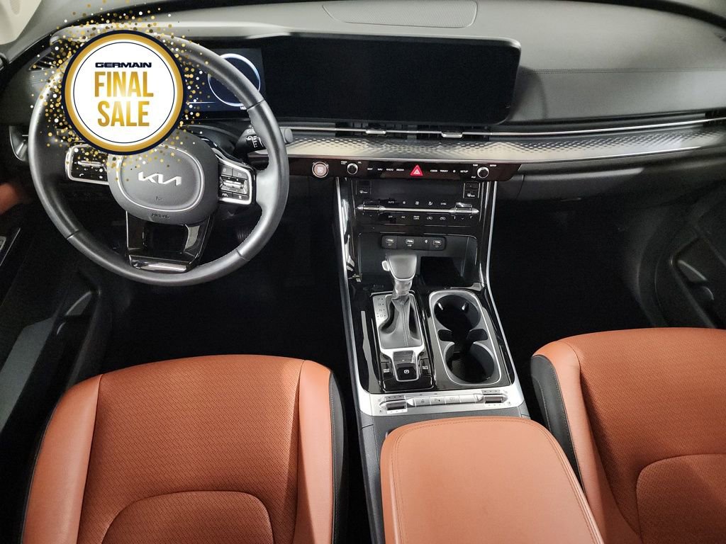Certified 2024 Kia Carnival SX Prestige image 15