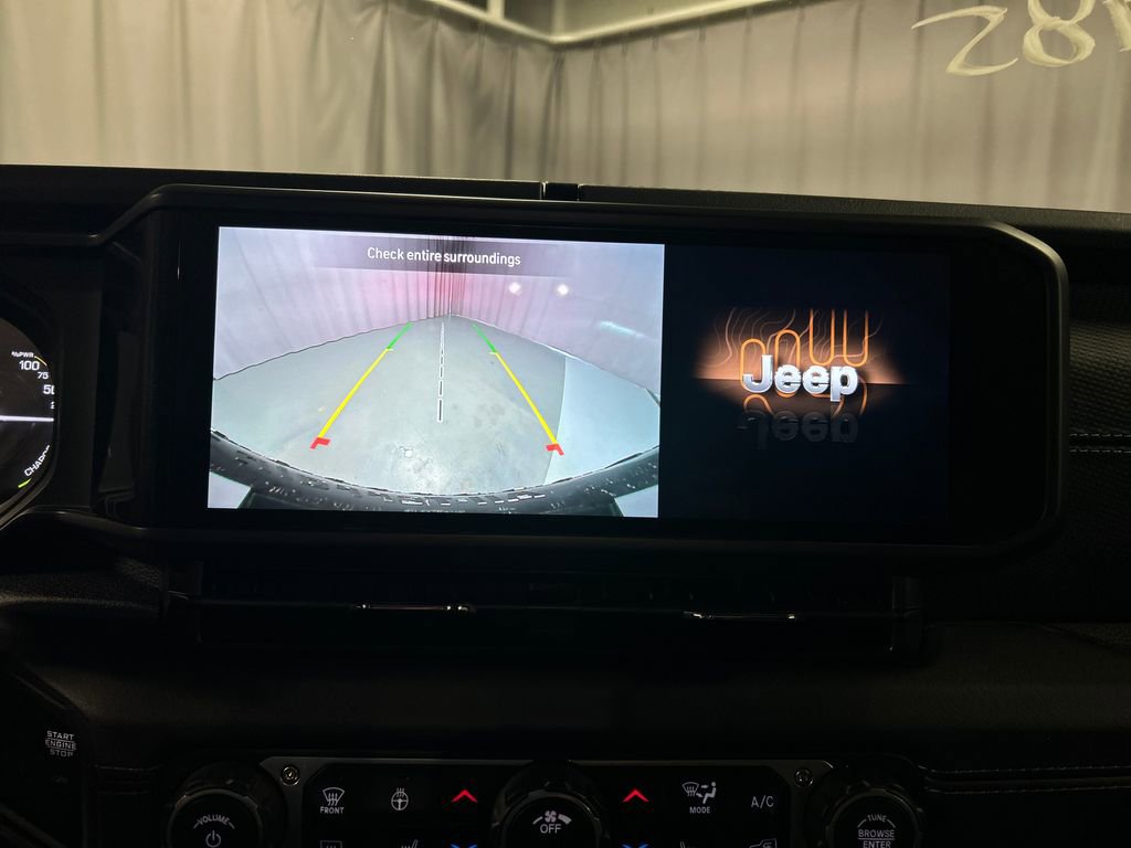 Used 2025 Jeep Wrangler Unlimited Rubicon 4xe w/ Convenience Group image 18