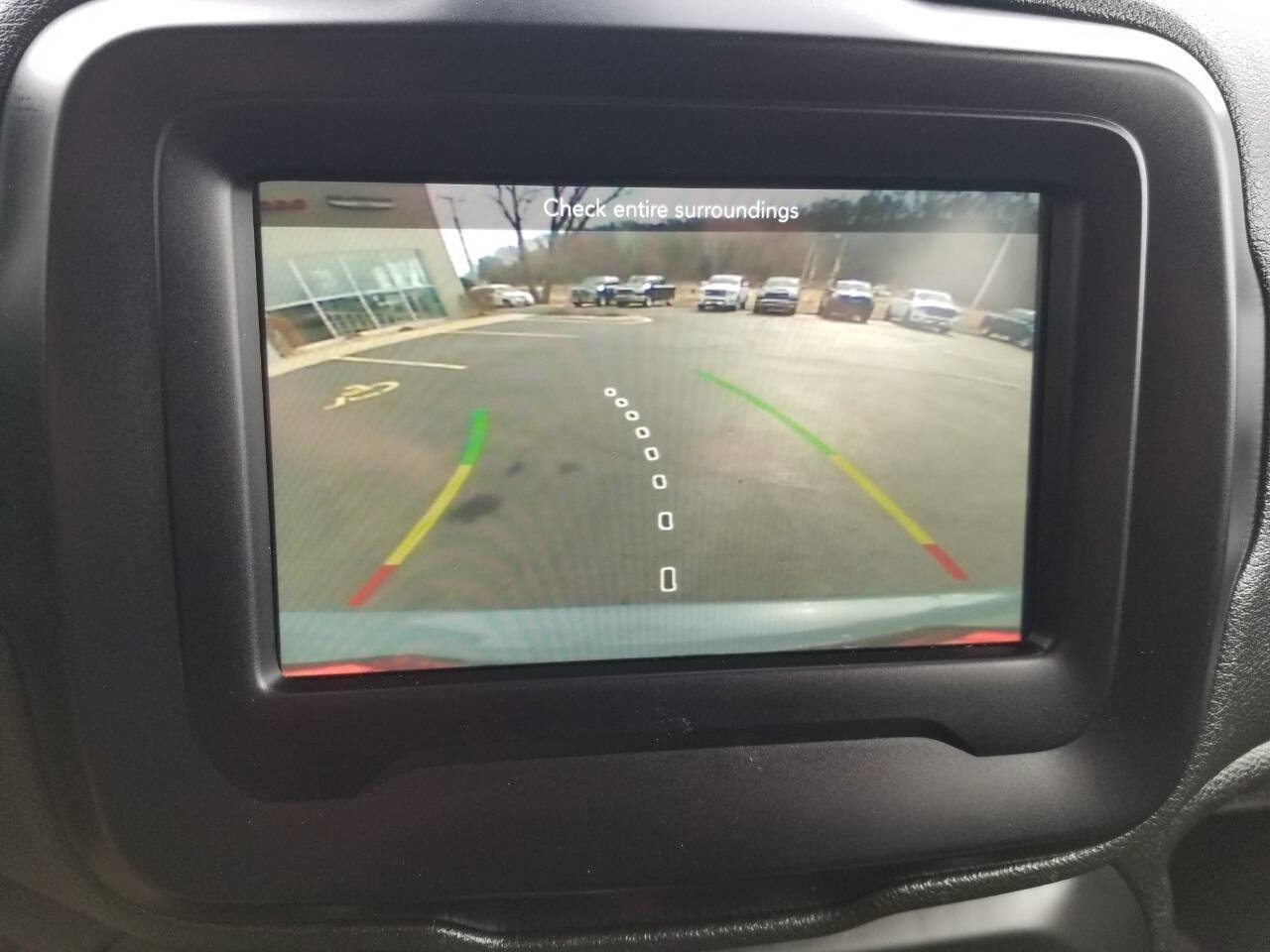 Certified 2018 Jeep Renegade Latitude AWD/4WD image 25