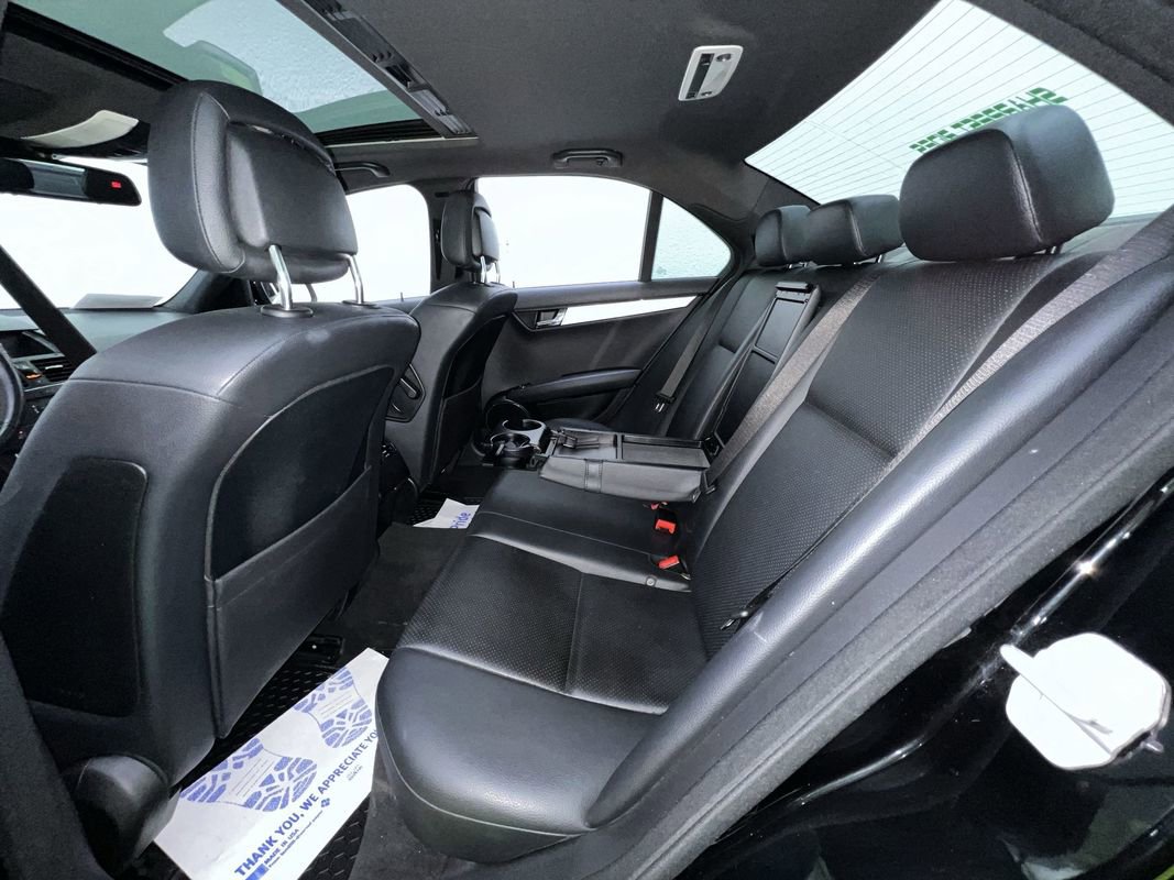 Used 2009 Mercedes-Benz C 300 4MATIC Sedan image 26
