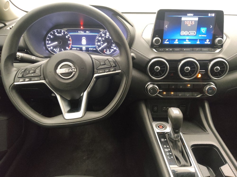 Used 2025 Nissan Sentra SV FWD image 22