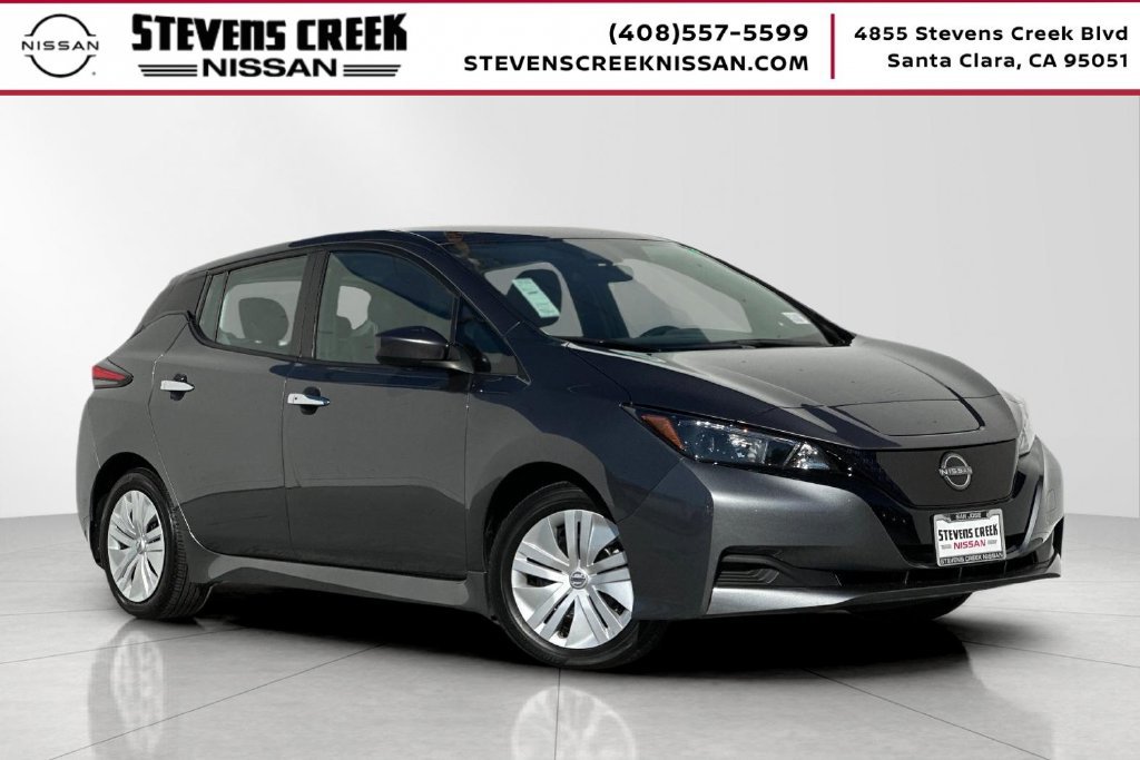 Used 2025 Nissan Leaf S FWD image 1