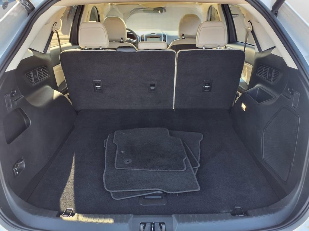 Used 2019 Ford Edge Titanium w/ Equipment Group 301A image 27