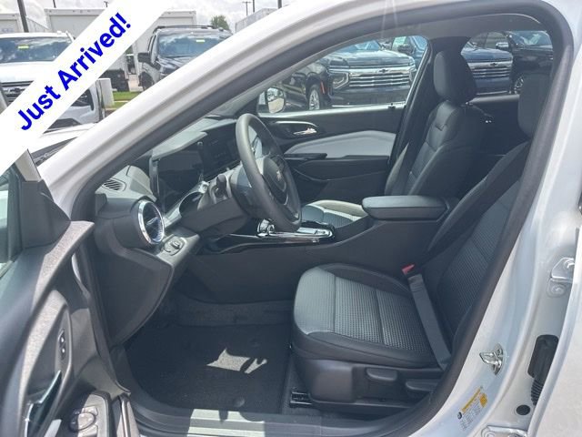 New 2026 Chevrolet Trax LT FWD image 16