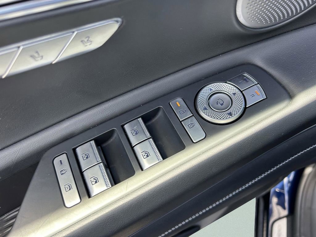 Used 2025 Genesis GV80 3.5T Prestige image 20