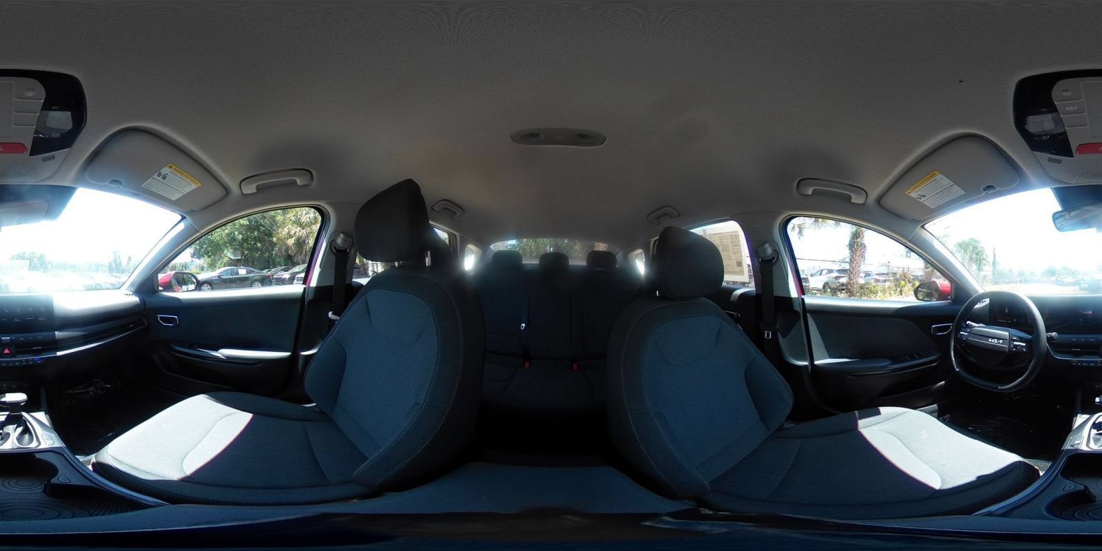 Used 2025 Kia K4 FWD image 44