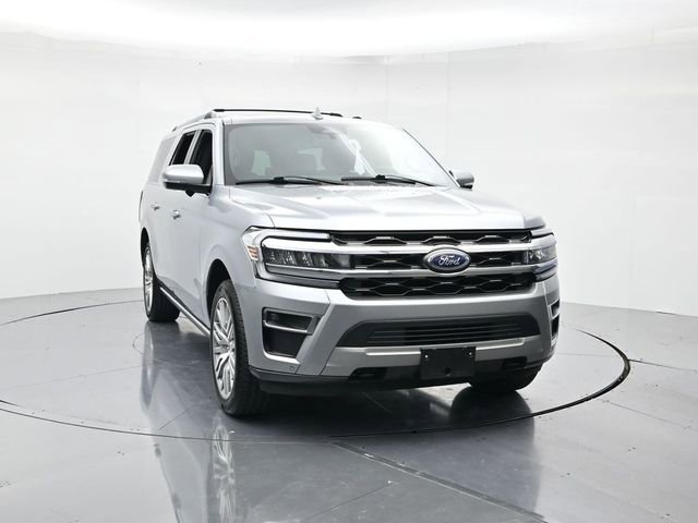 Used 2023 Ford Expedition Max Limited image 4
