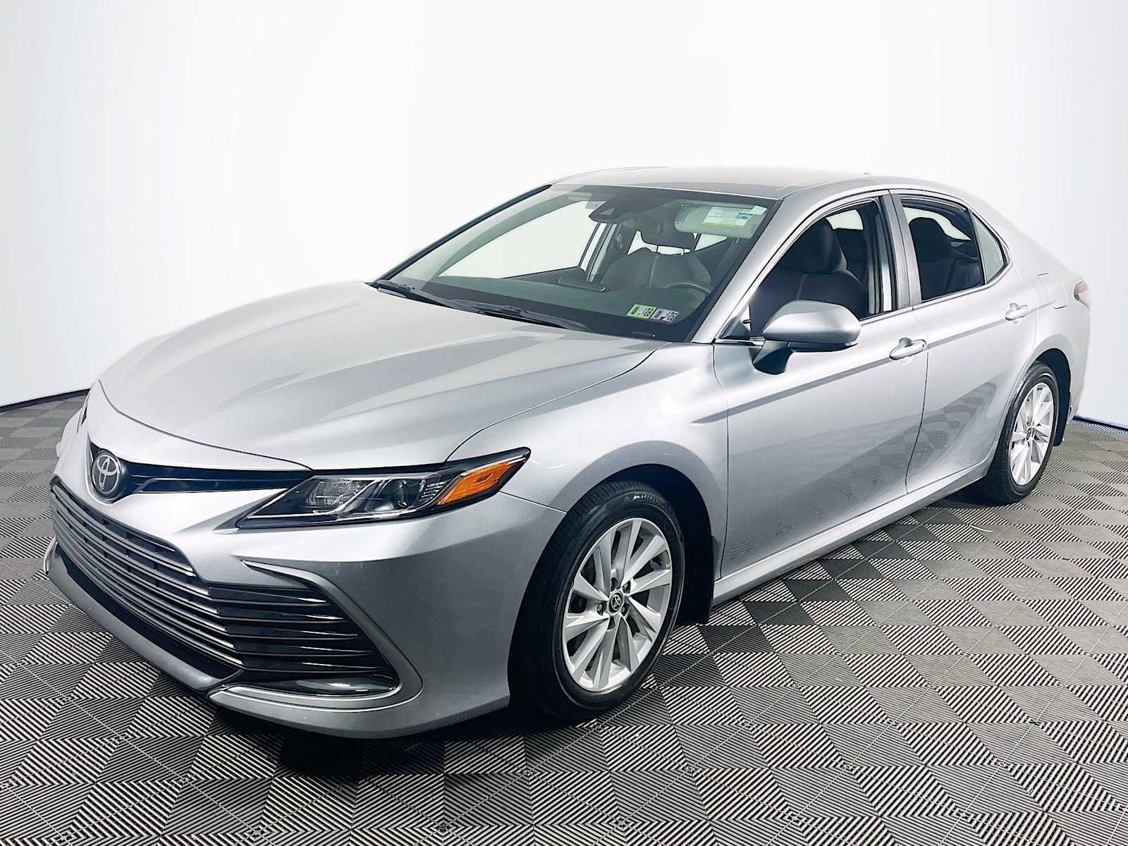 Used 2022 Toyota Camry LE