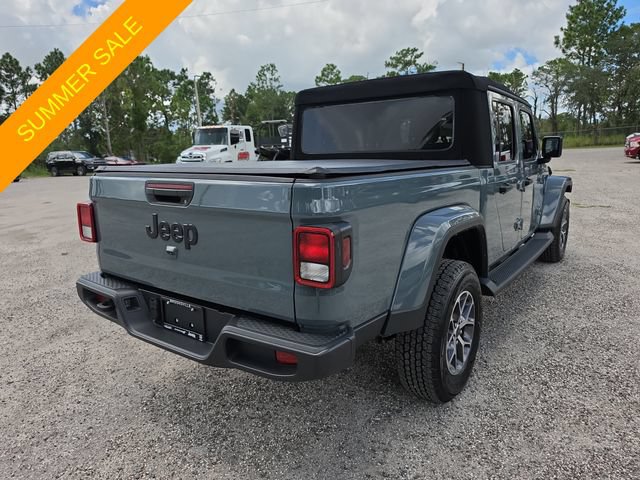 Certified 2024 Jeep Gladiator Sport AWD/4WD image 4