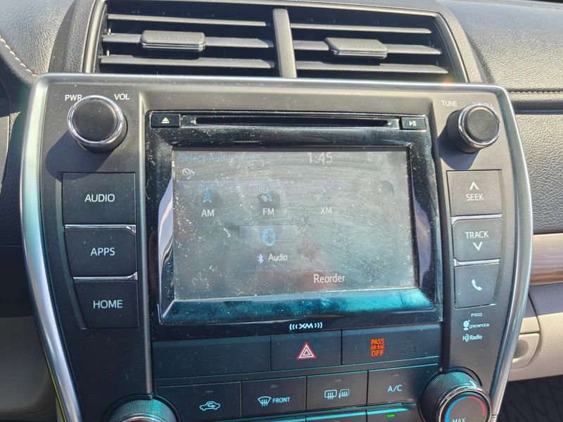 Used 2016 Toyota Camry LE image 16