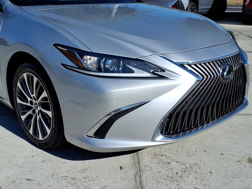 Used 2019 Lexus ES 350 w/ Premium Package image 9