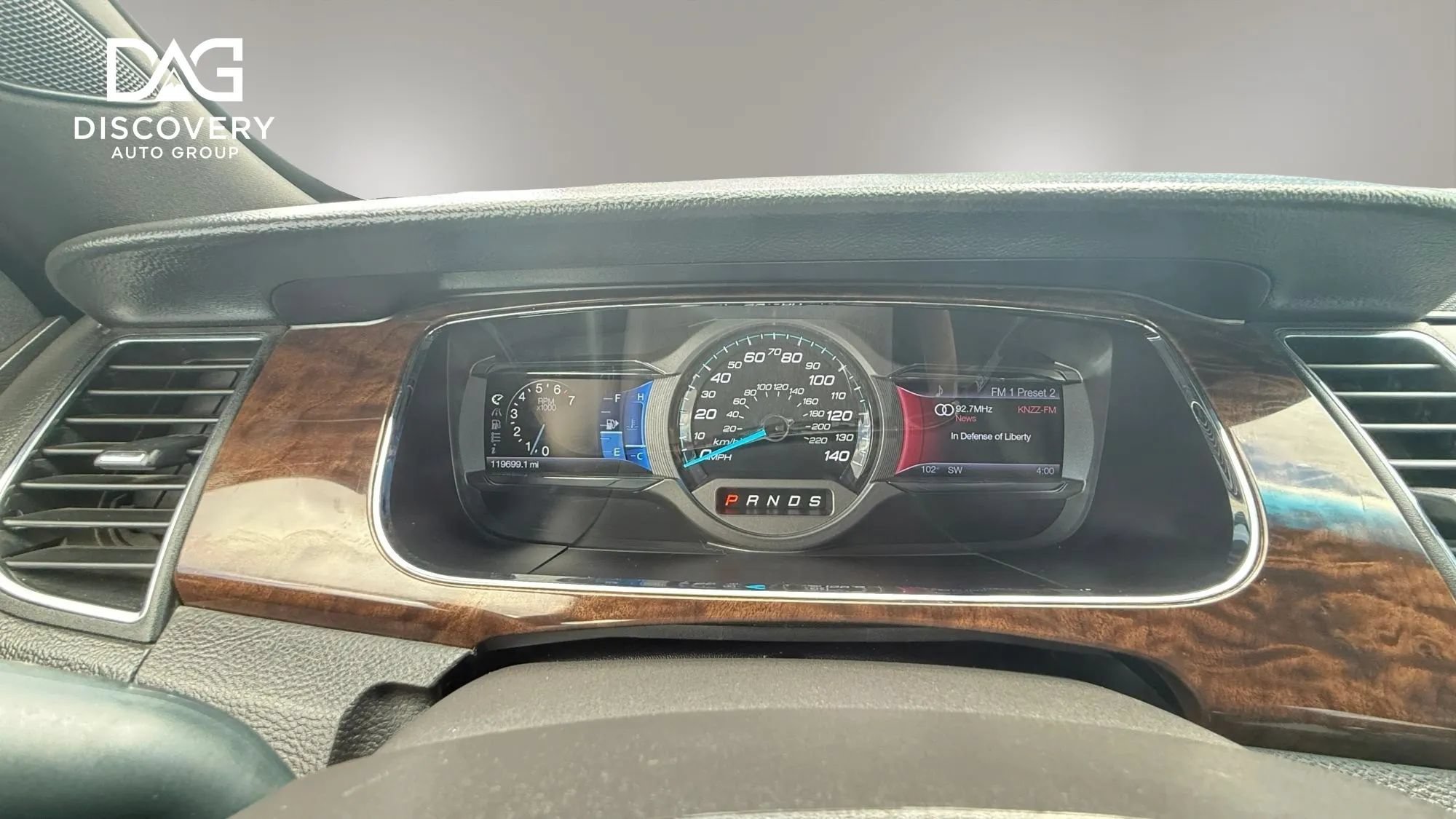 Used 2013 Ford Taurus Limited FWD image 13