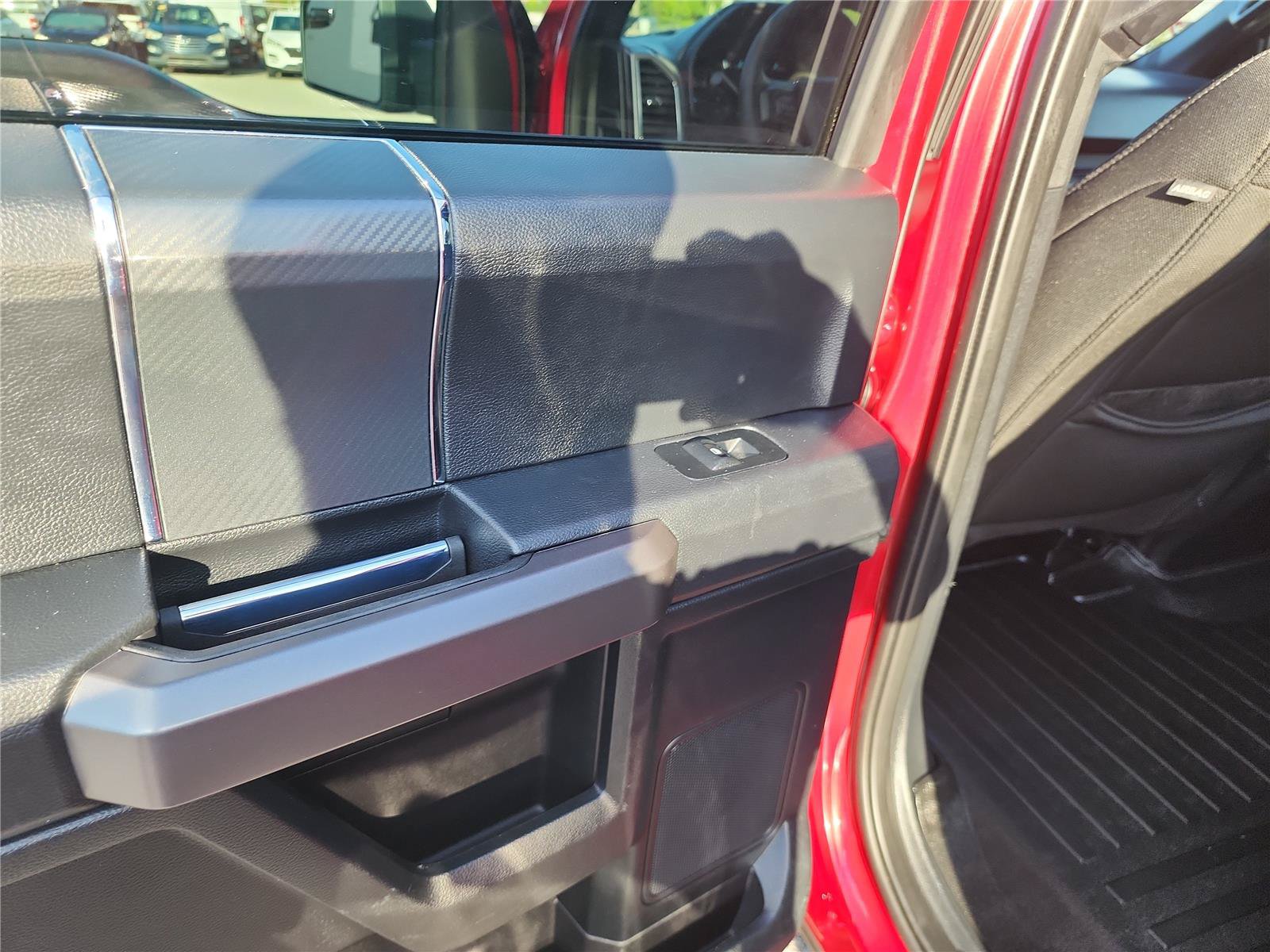 Certified 2019 Ford F150 XLT w/ Equipment Group 302A Luxury AWD/4WD image 14