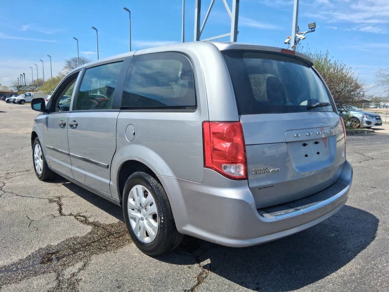 Used 2014 Dodge Grand Caravan American Value Package FWD image 4