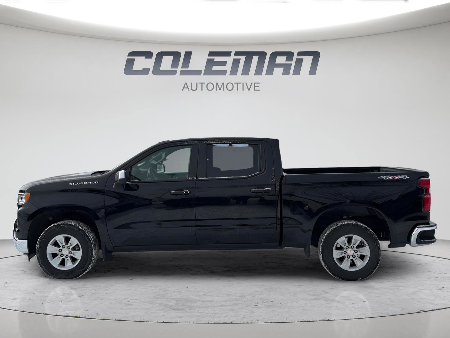 Used 2025 Chevrolet Silverado 1500 LT image 14
