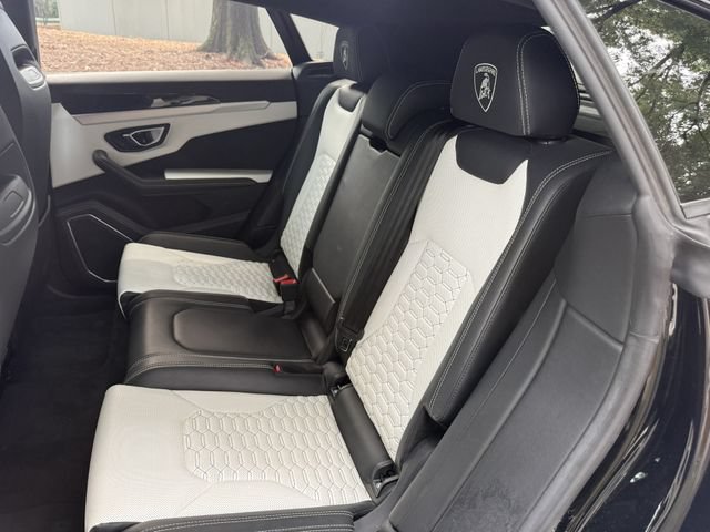 Used 2020 Lamborghini Urus AWD/4WD image 15