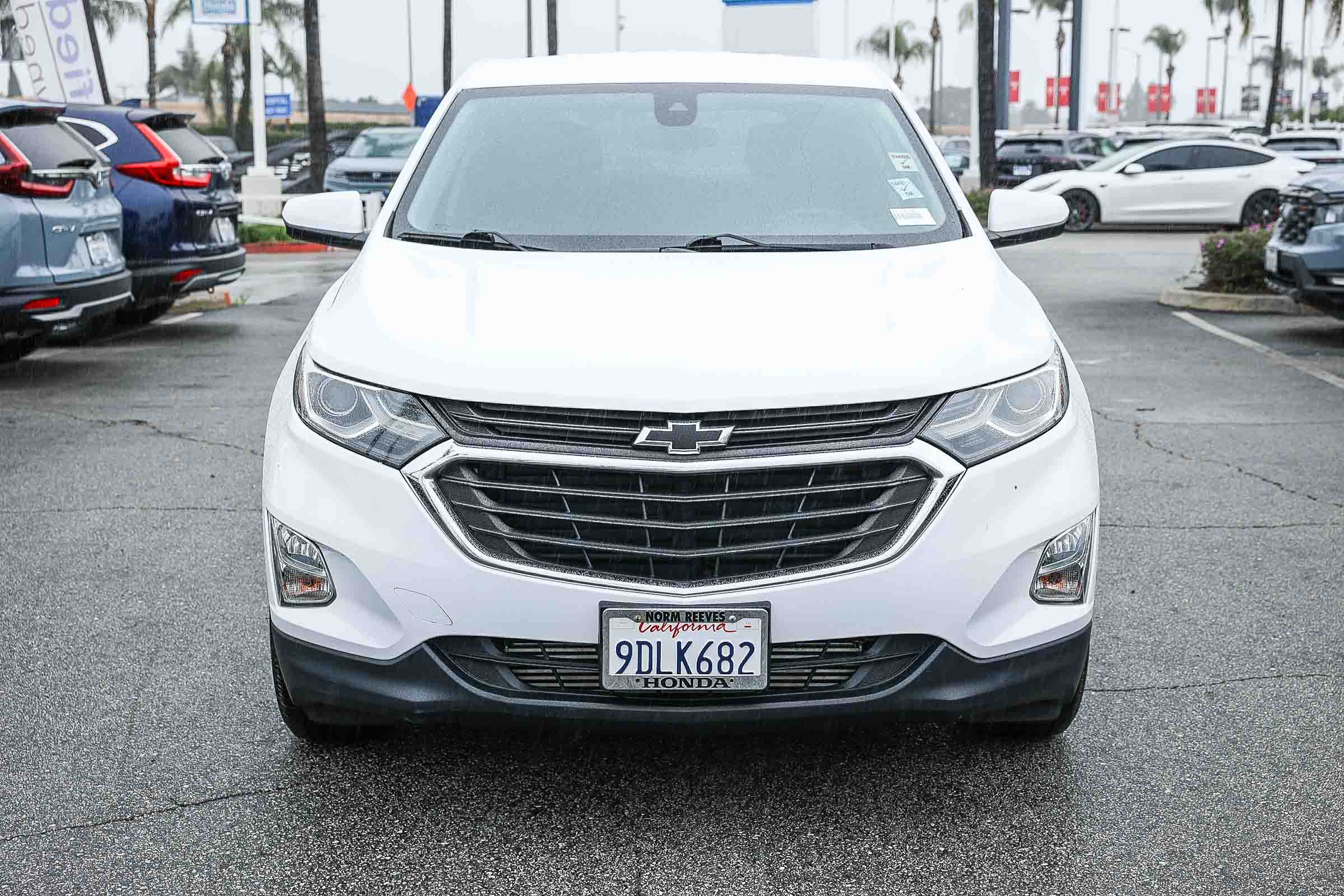 Used 2020 Chevrolet Equinox LT image 2