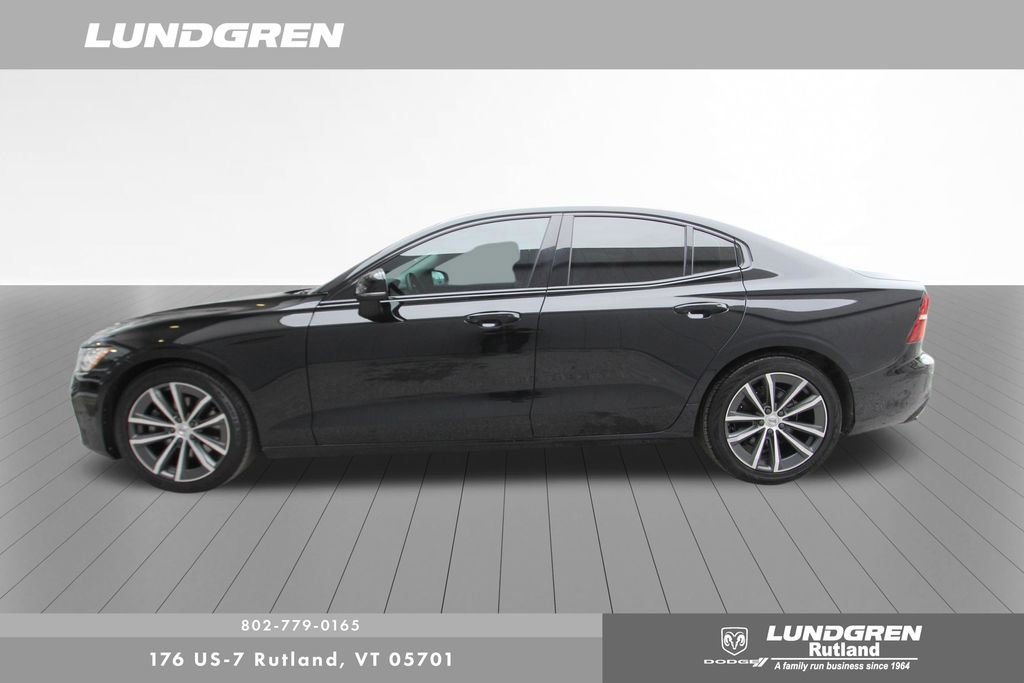 Used 2022 Volvo S60 B5 Momentum w/ Premium Package AWD/4WD image 44