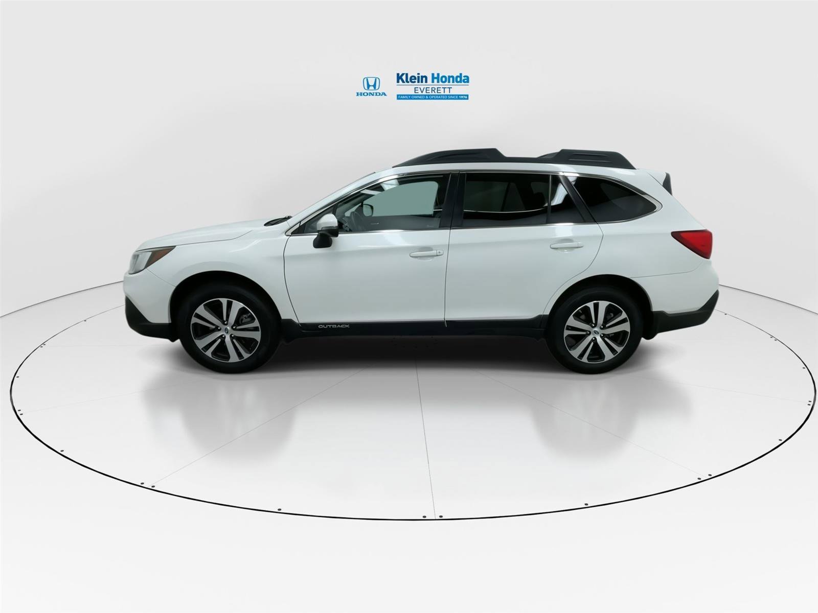 Used 2018 Subaru Outback 2.5i Limited image 7