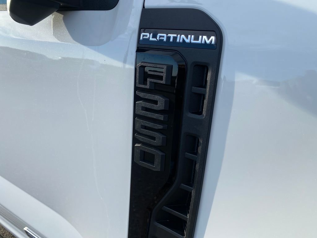New 2026 Ford F250 Platinum image 32