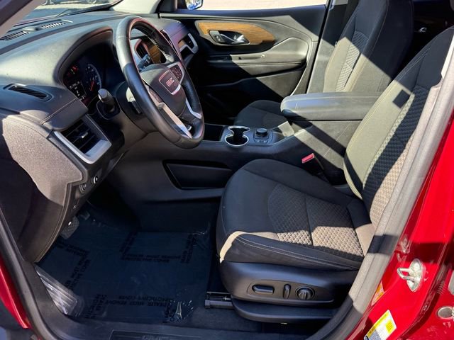 Used 2018 GMC Terrain SLE w/ Driver Convenience Package image 3