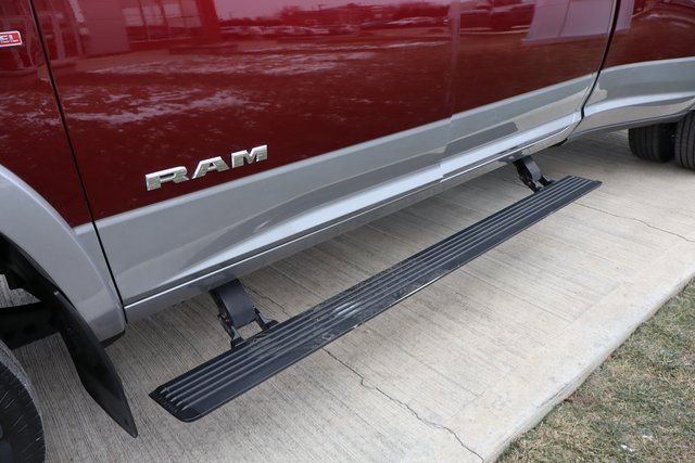 Used 2019 RAM 3500 Laramie image 32