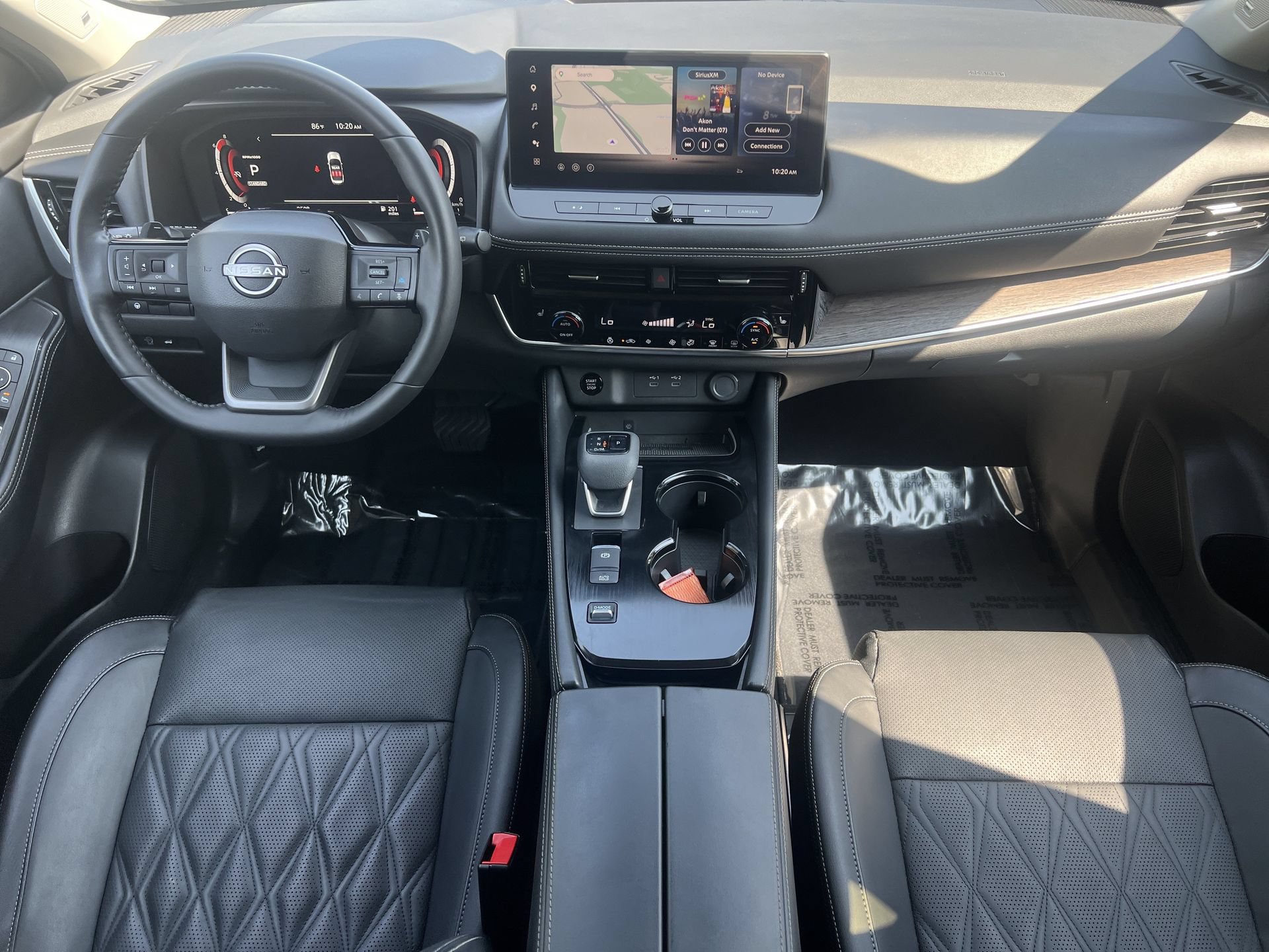 Certified 2025 Nissan Rogue Platinum FWD image 3
