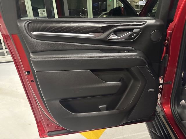 Used 2024 GMC Yukon XL Denali image 28