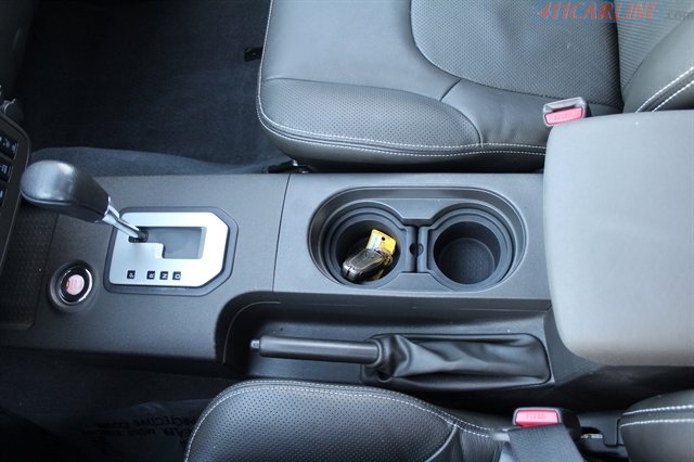 Used 2020 Nissan Frontier PRO-4X w/ Pro-4x Utility Package image 17