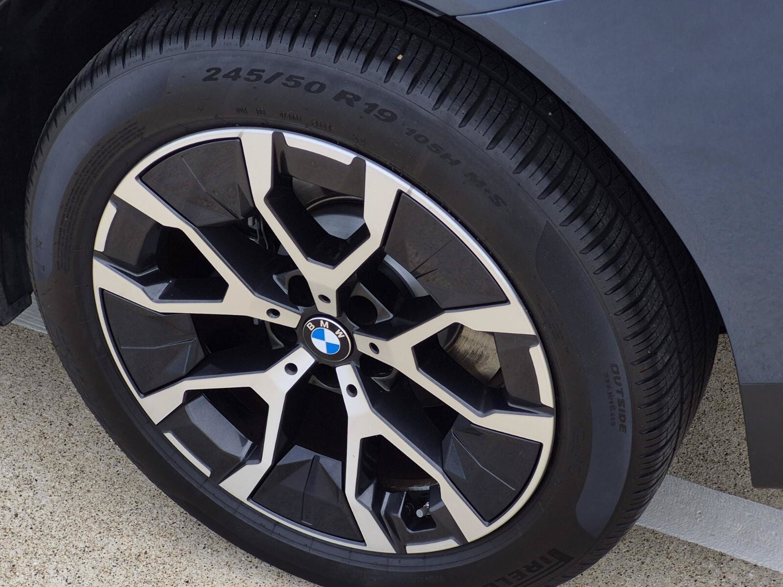 Certified 2025 BMW X3 xDrive30i w/ Premium Package AWD/4WD image 7