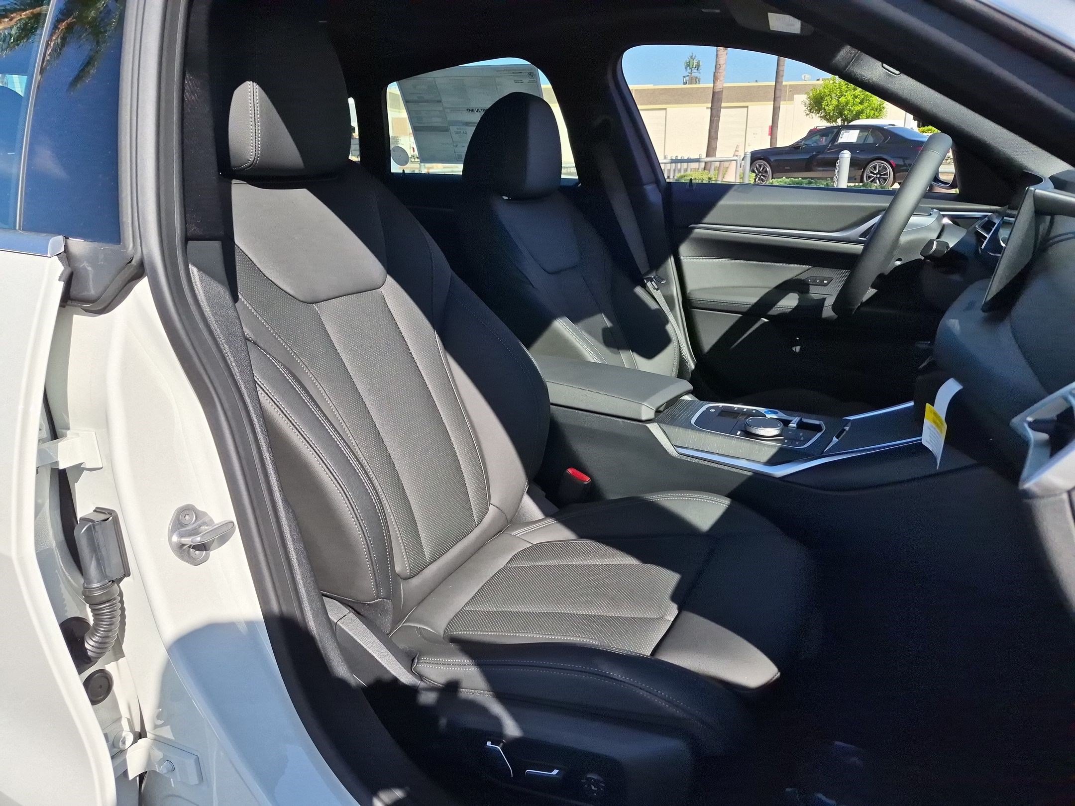 New 2026 BMW i4 eDrive40 w/ Driving Assistance Package RWD image 33
