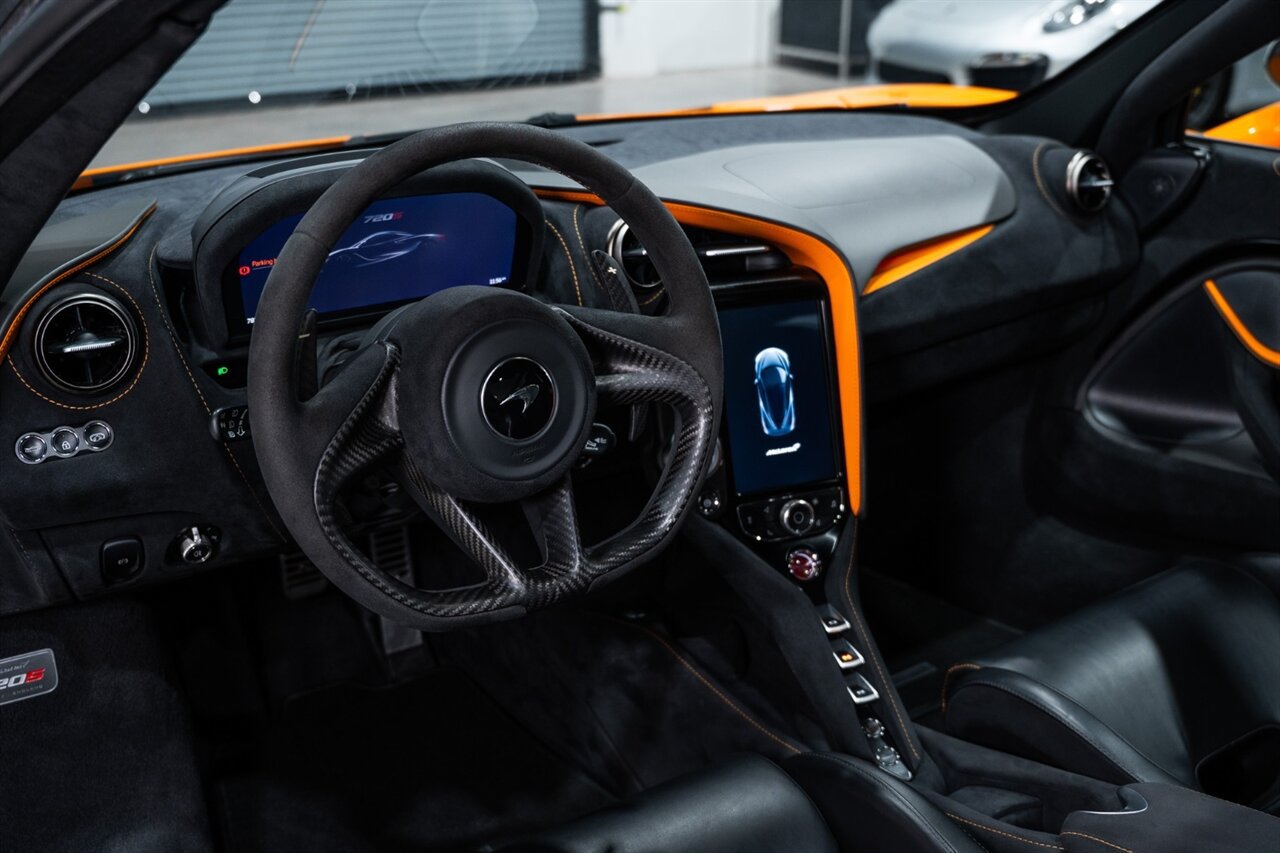 Used 2019 McLaren 720S Performance RWD image 42