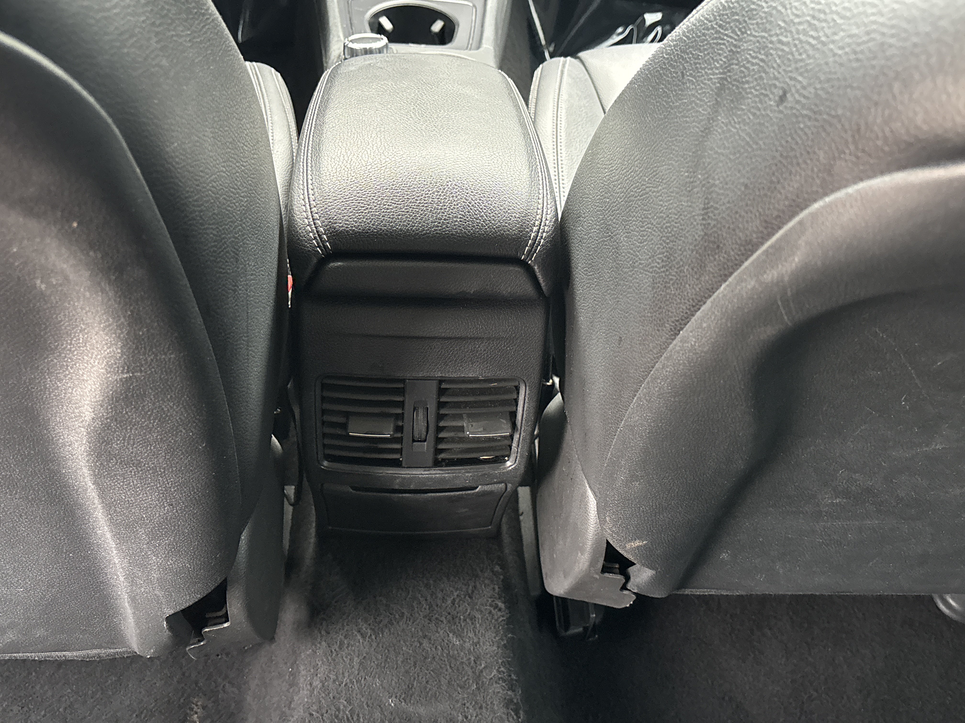 Used 2019 Mercedes-Benz CLA 250 4MATIC image 19
