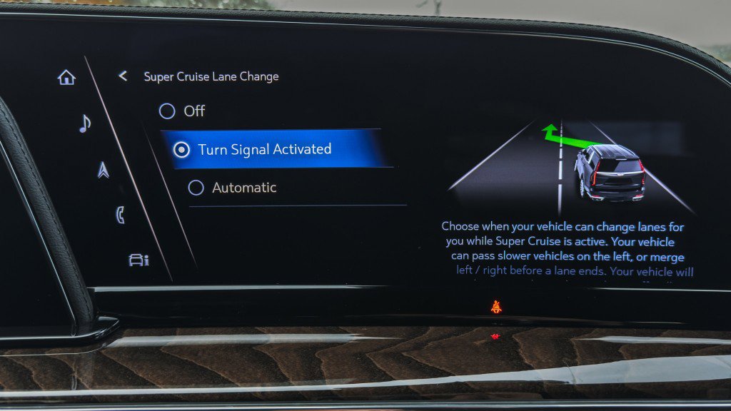 Used 2022 Cadillac Escalade ESV Sport Platinum w/ Heavy-Duty Trailer Package image 73