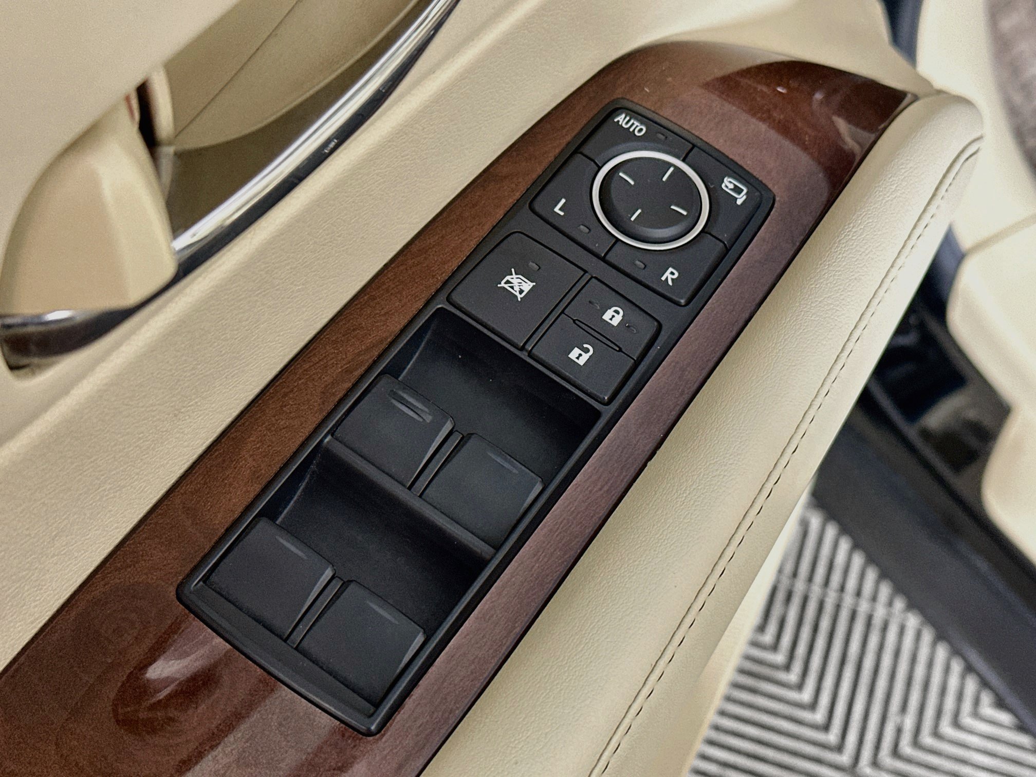 Used 2015 Lexus RX 350 AWD image 17