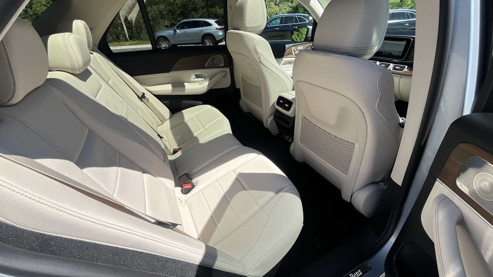 New 2026 Mercedes-Benz GLE 350 4MATIC image 12