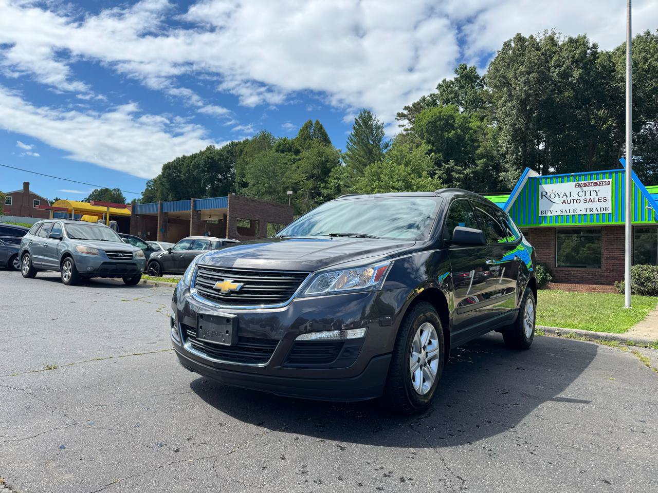 Used 2015 Chevrolet Traverse LS