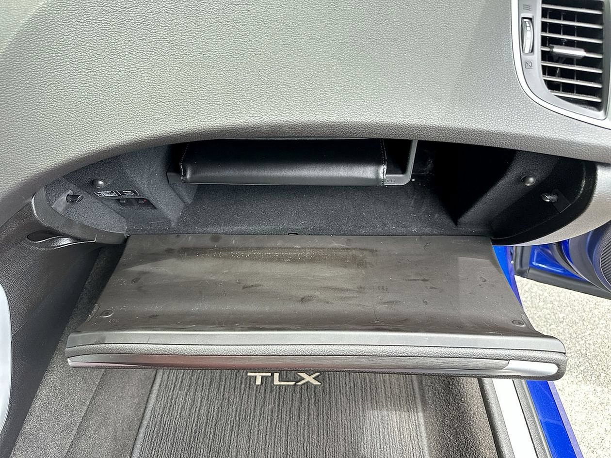 Used 2020 Acura TLX w/ A-SPEC Package FWD image 33